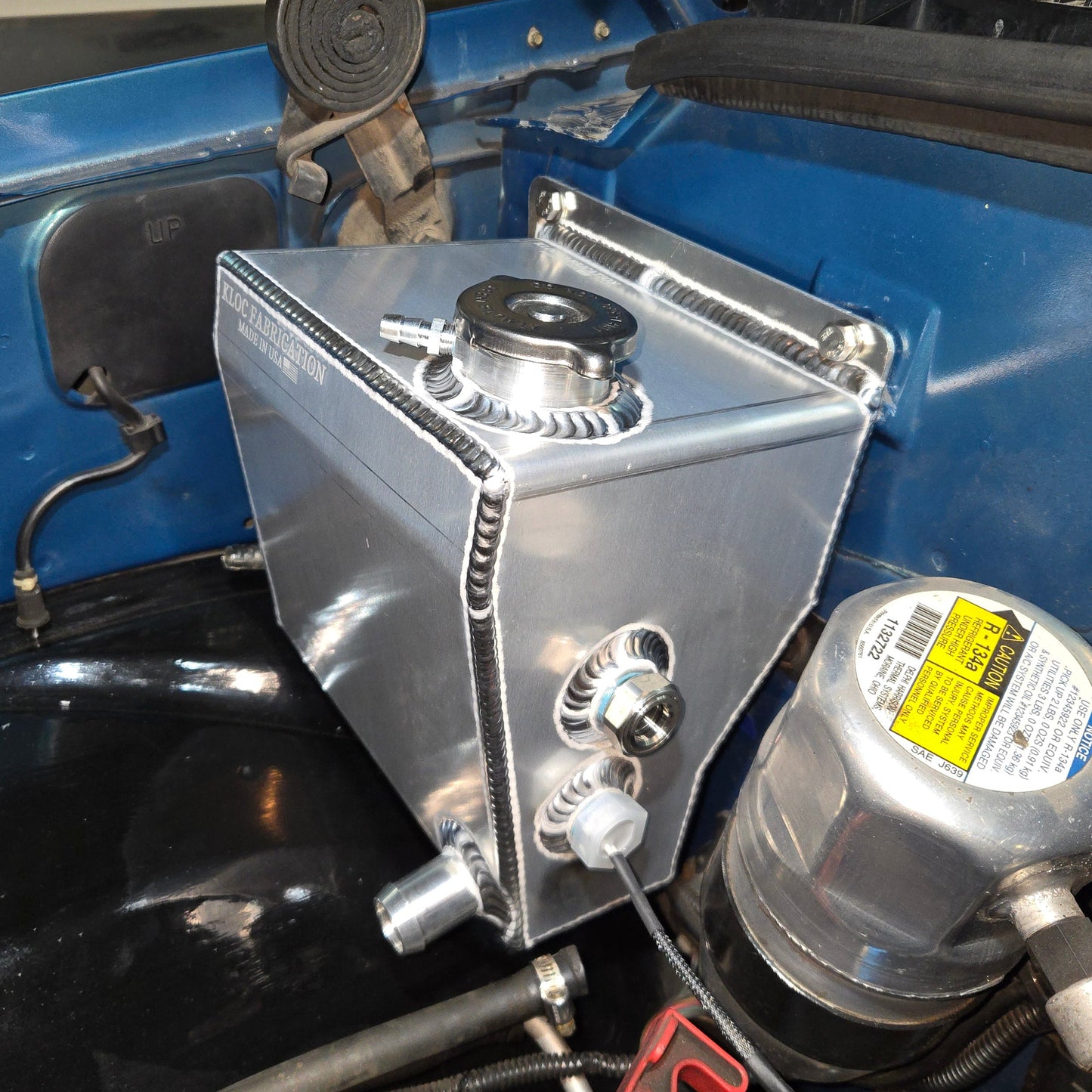 1993-1998 GMT400 (C/K) 6.5L Diesel Coolant Reservoir