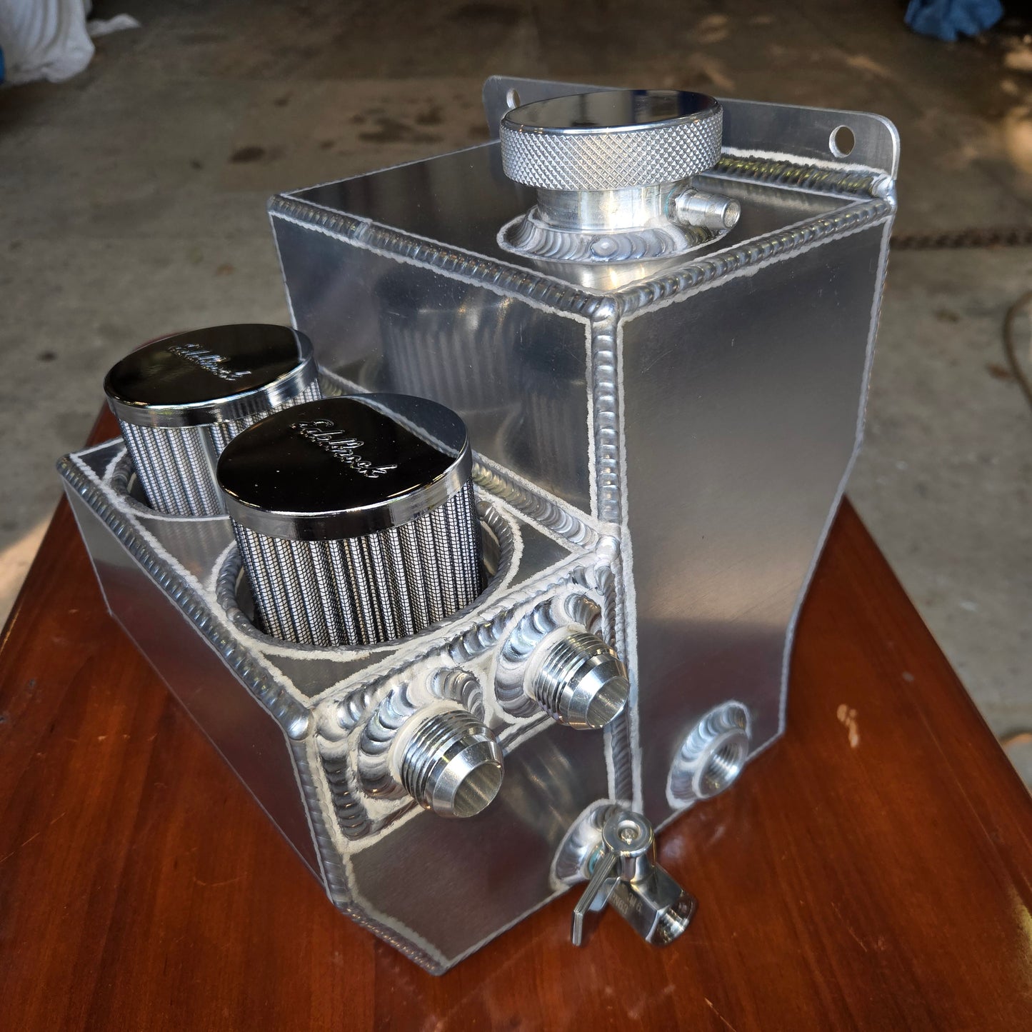 1988-1998 GMT400 Coolant Surge & Breather Filter Combo Tank (-12AN)