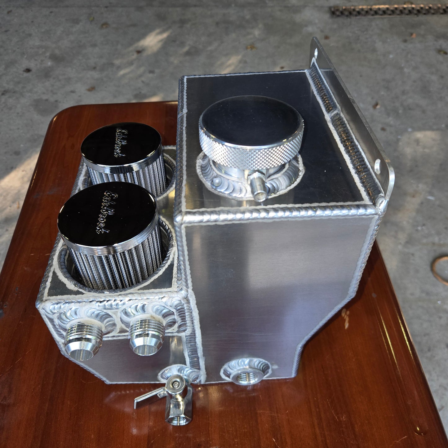 1988-1998 GMT400 Coolant Surge & Breather Filter Combo Tank (-12AN)