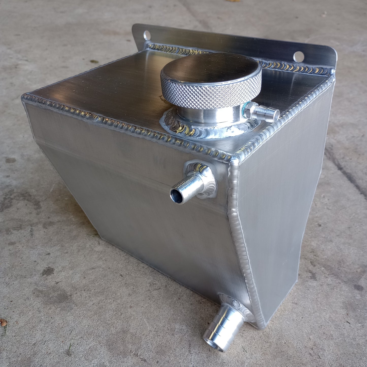 1988-1998 GMT400 Aluminum Surge Tank (Pressurized)