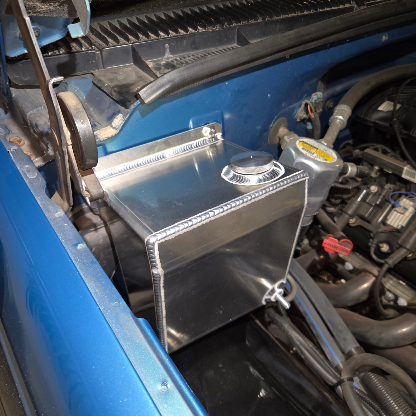 1988-1998 GMT400 (C/K1500) Coolant Overflow Reservoir Bargain Bin #1